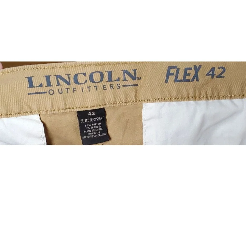 Lincoln Outfitters Flex 42 Mens khaki Flat Front Shorts Casual utility‎